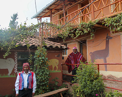 Villagers at the door of their houses in Patabamba